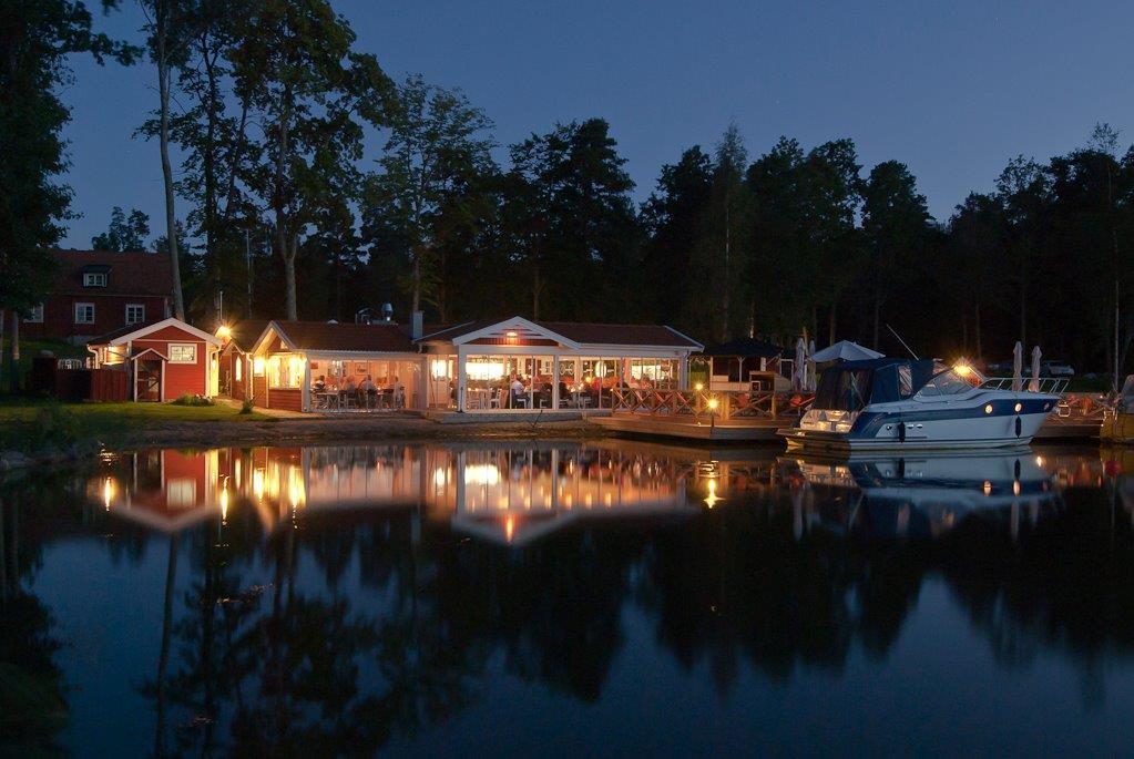 Katrinelund Gaestgiveri & Sjoekrog Hotel Stora Mellosa Exterior photo